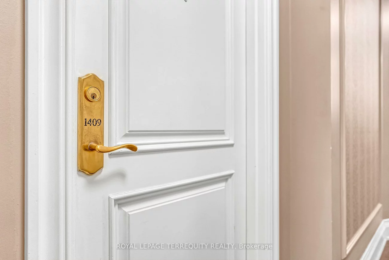 9225, Jane, Maple, Vaughan