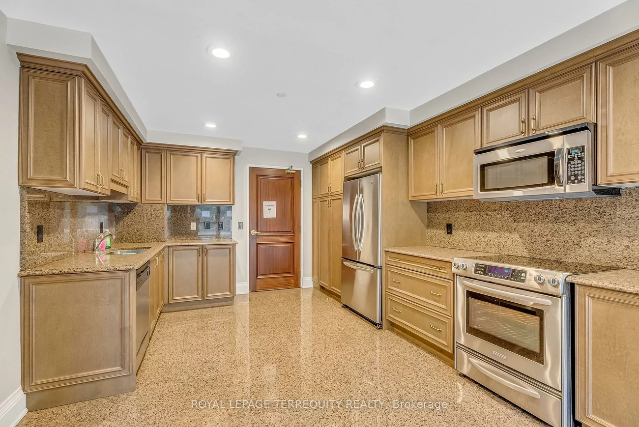 9225, Jane, Maple, Vaughan