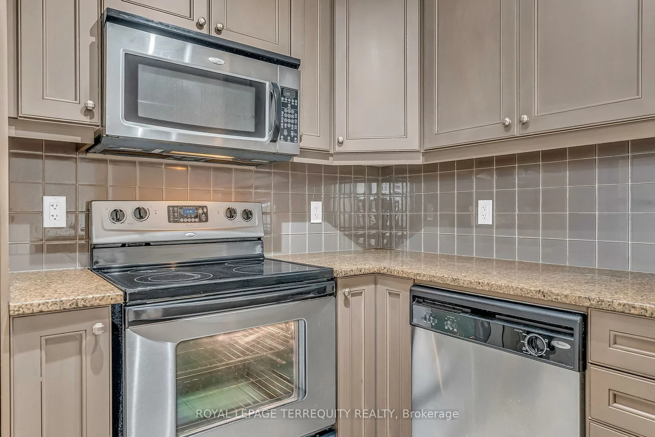 9225, Jane, Maple, Vaughan