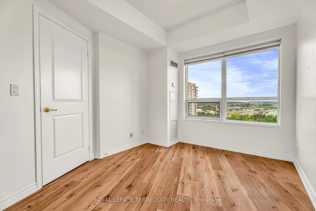 9225, Jane, Maple, Vaughan