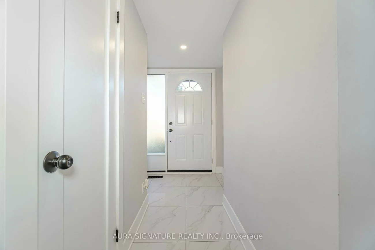 88, Rainbow, West Woodbridge, Vaughan