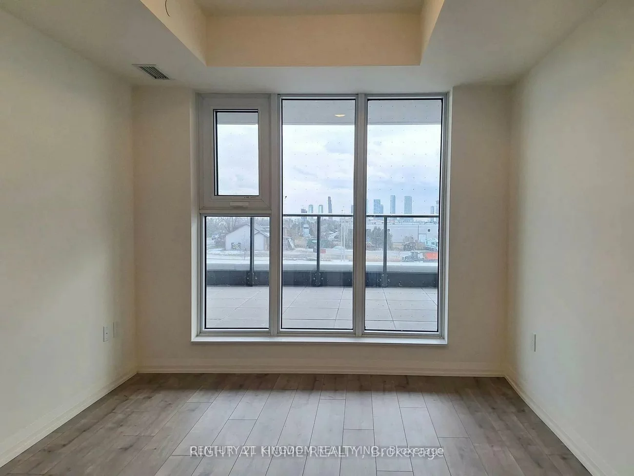 8960, Jane, Concord, Vaughan