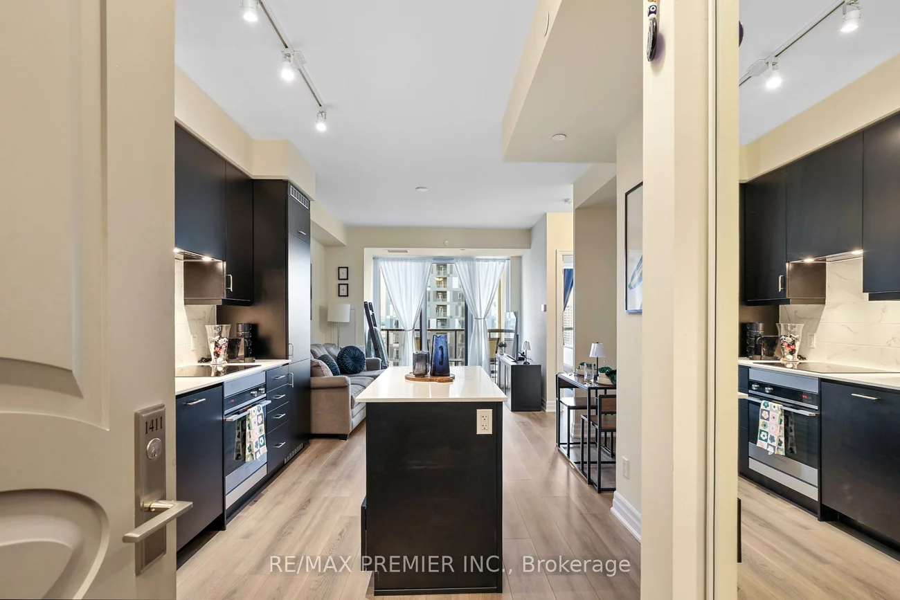 9085, Jane, Concord, Vaughan