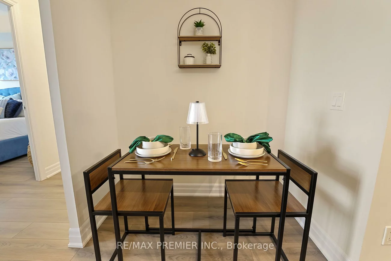 9085, Jane, Concord, Vaughan