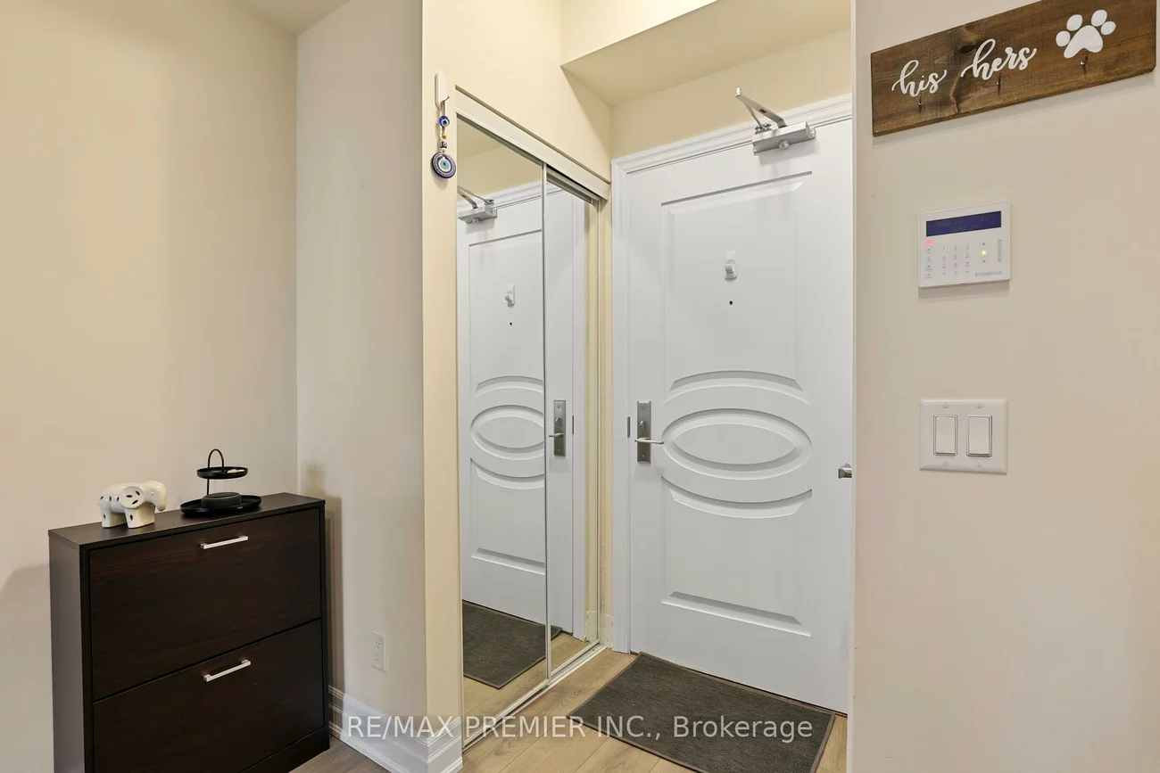 9085, Jane, Concord, Vaughan