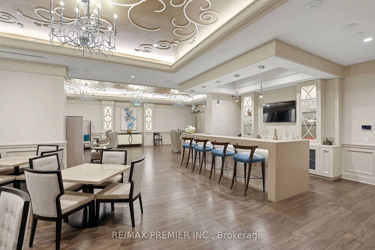 9085, Jane, Concord, Vaughan