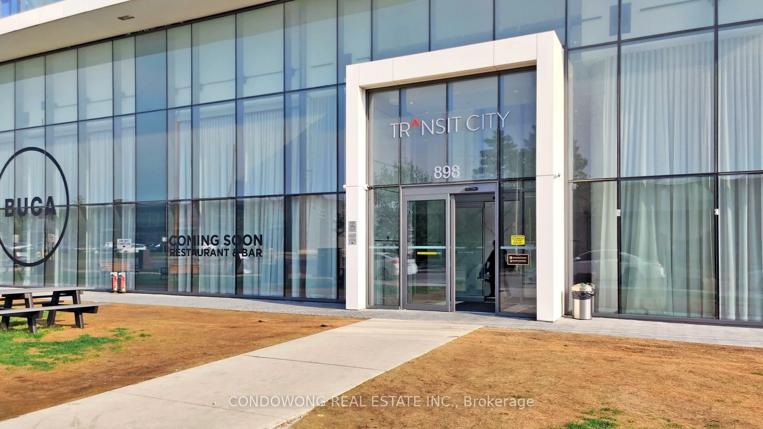 898, Portage, Vaughan Corporate Centre, Vaughan