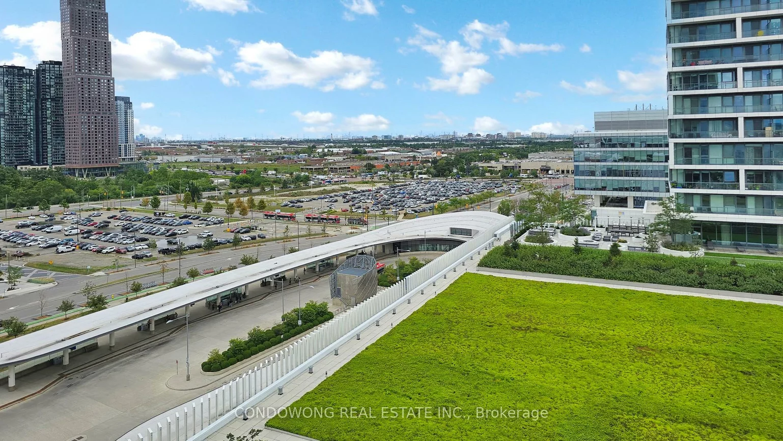 898, Portage, Vaughan Corporate Centre, Vaughan