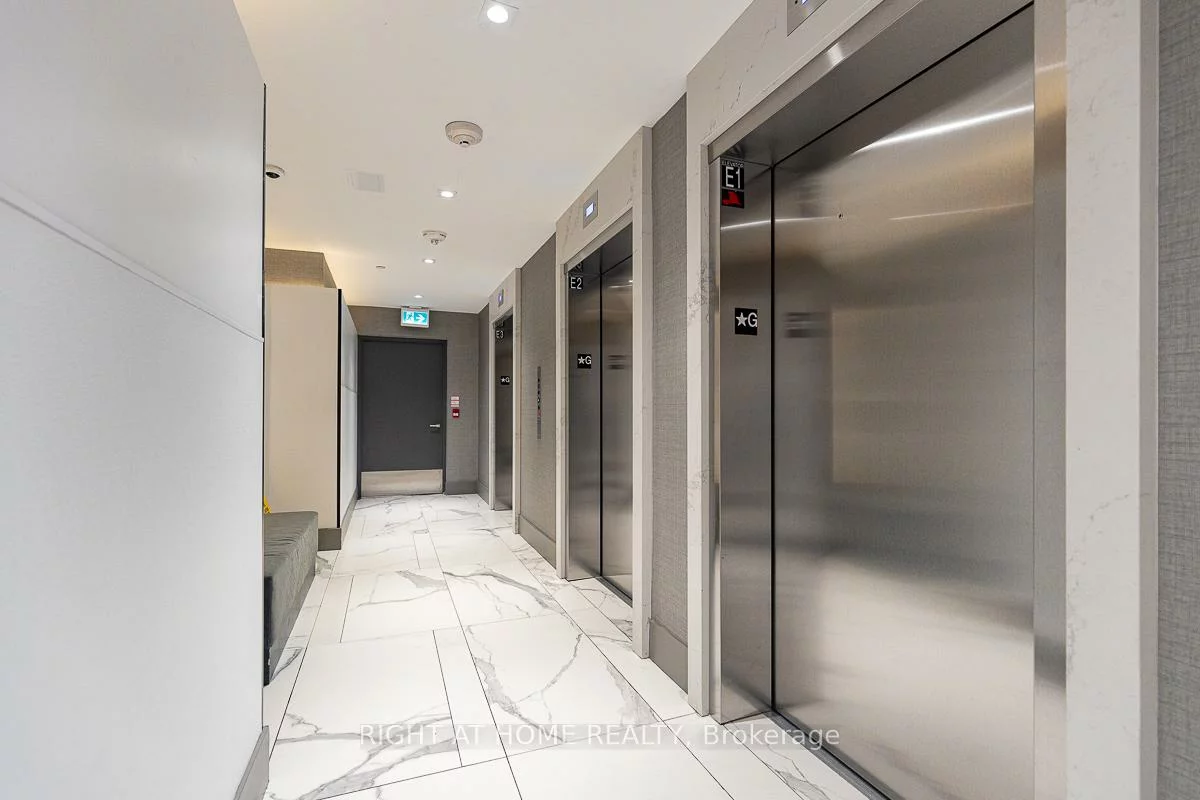 2908, Highway 7, Concord, Vaughan