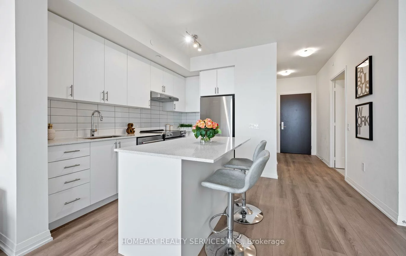 9000, Jane, Vellore Village, Vaughan