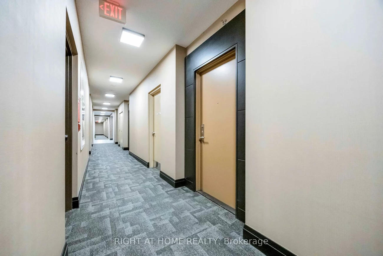 520, Steeles, Crestwood-Springfarm-Yorkhill, Vaughan