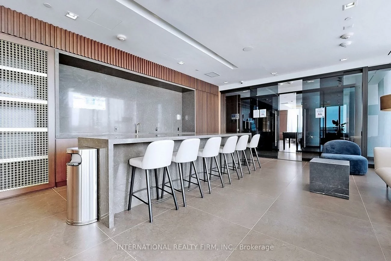 950, Portage, Vaughan Corporate Centre, Vaughan