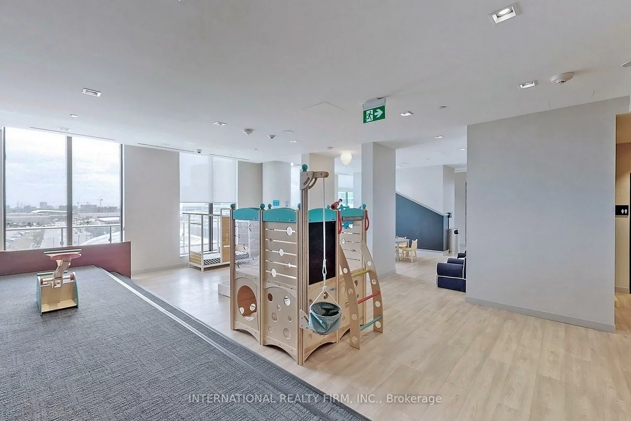 950, Portage, Vaughan Corporate Centre, Vaughan