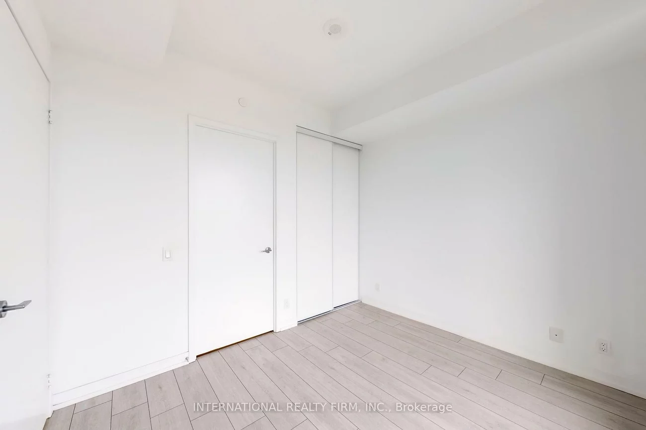 950, Portage, Vaughan Corporate Centre, Vaughan