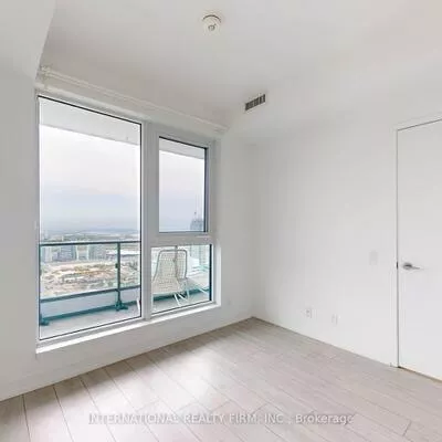 950, Portage, Vaughan Corporate Centre, Vaughan