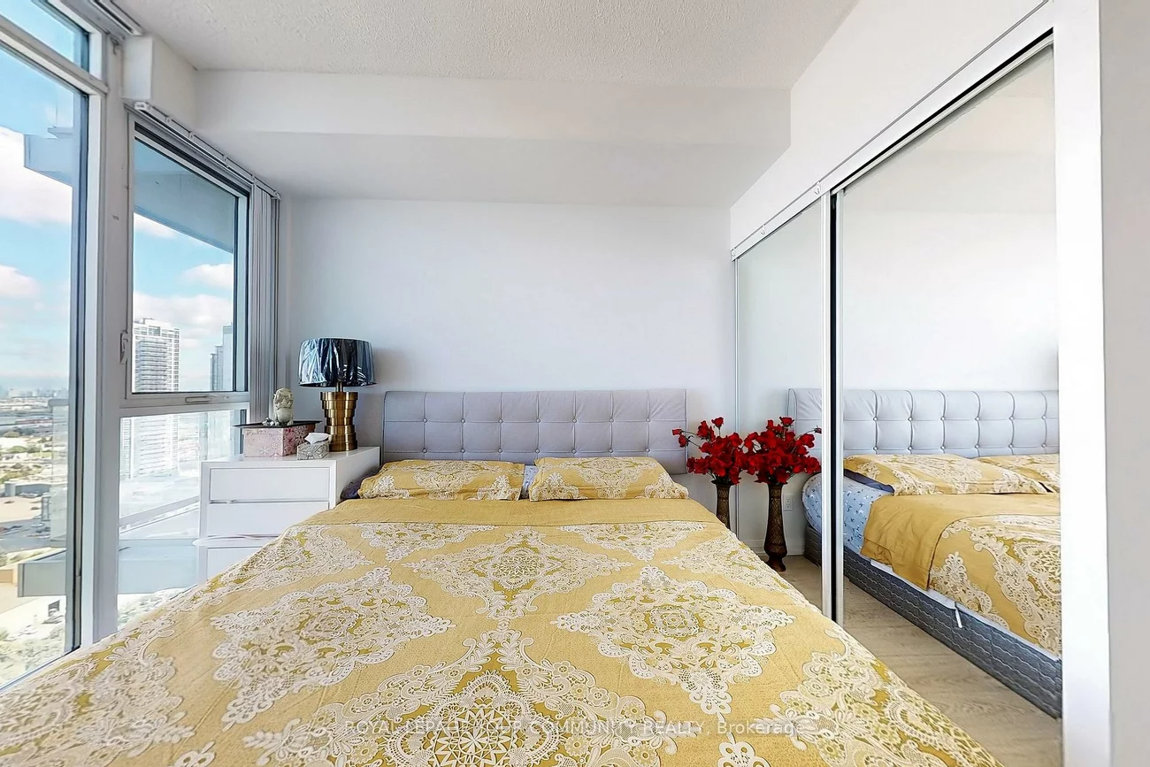 7895, Jane, Concord, Vaughan