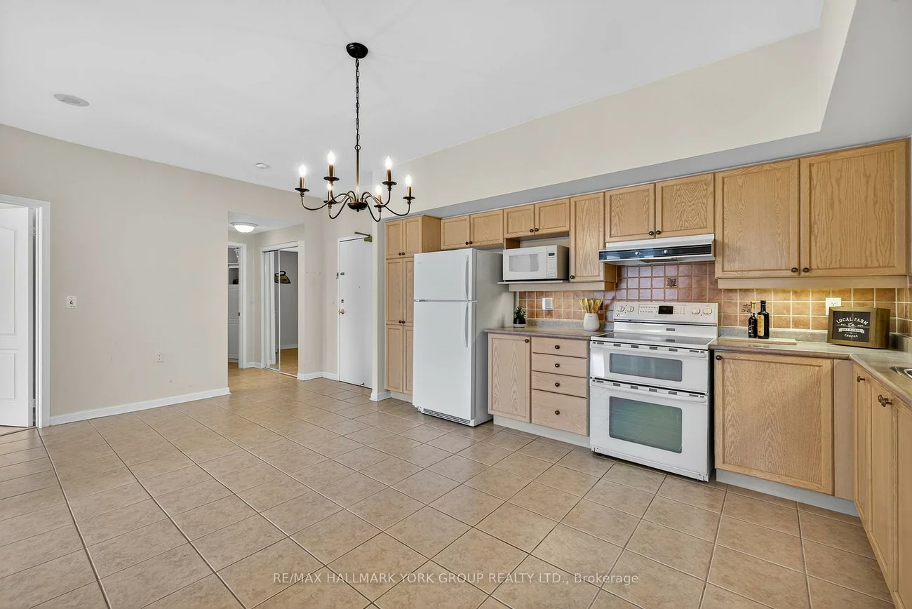 2500, Rutherford, Maple, Vaughan