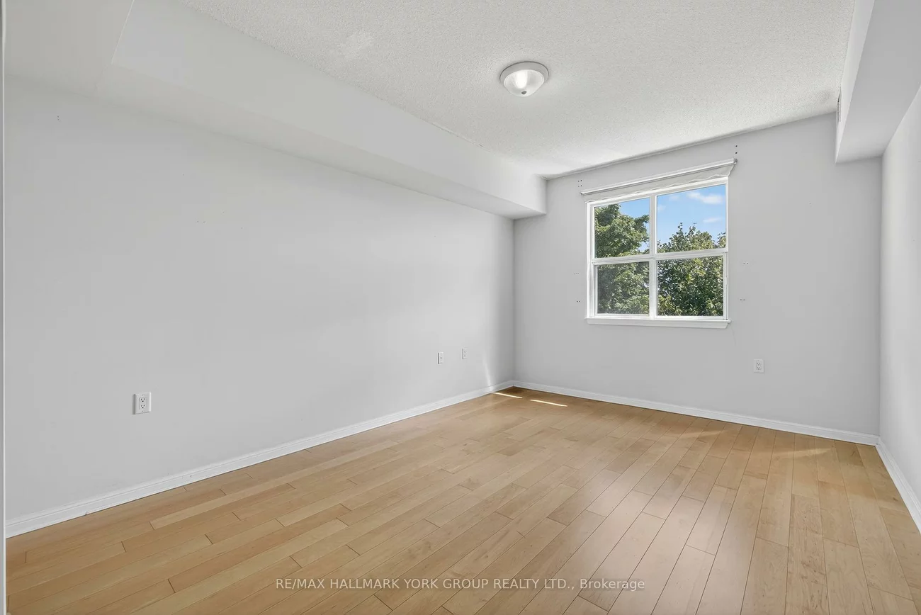 2500, Rutherford, Maple, Vaughan