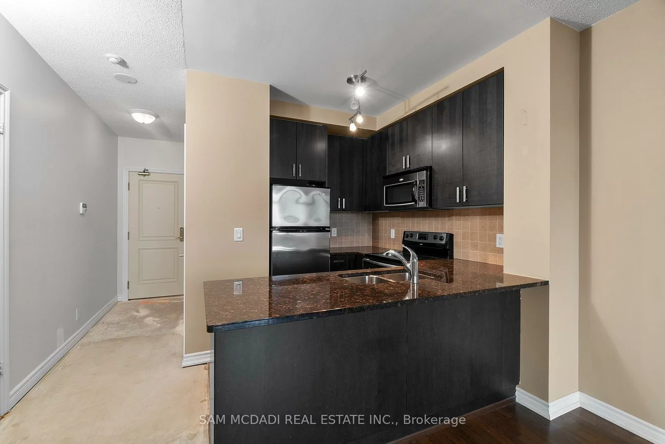 9235, Jane, Maple, Vaughan