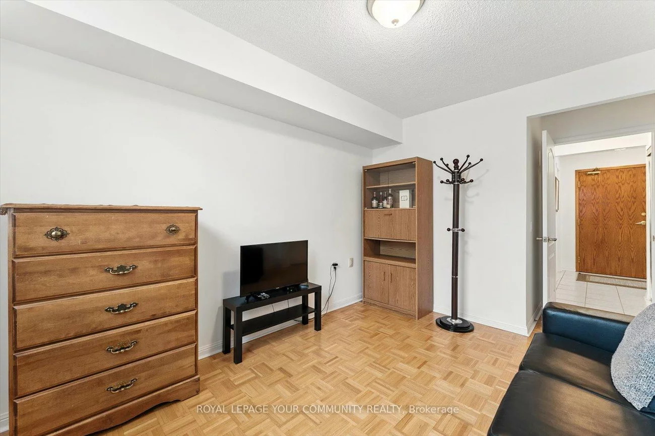 2502, Rutherford, Maple, Vaughan