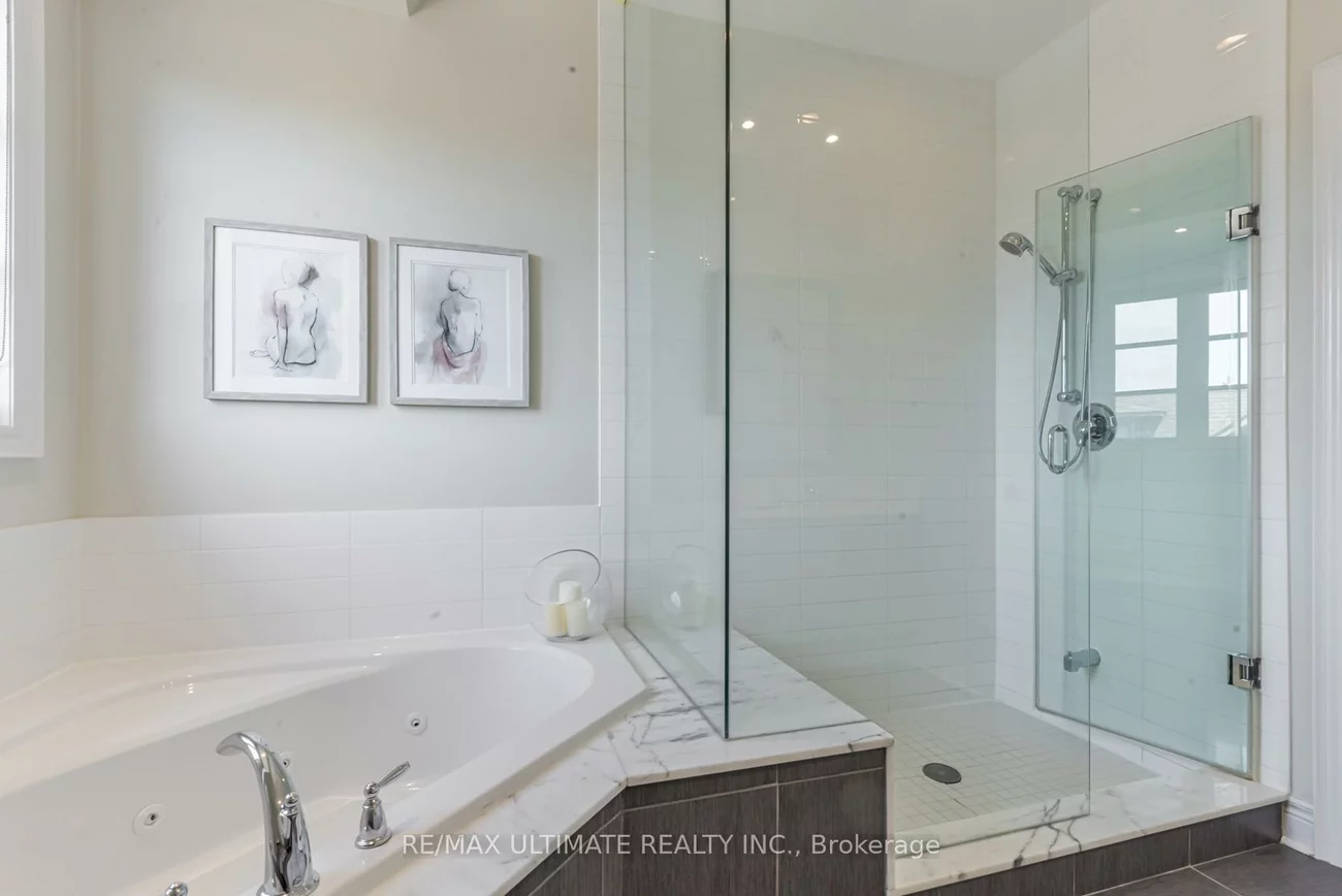15, Powseland, West Woodbridge, Vaughan