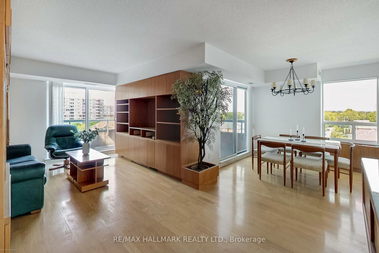 5, Emerald, Crestwood-Springfarm-Yorkhill, Vaughan