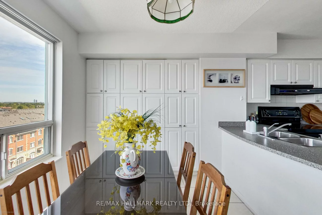 5, Emerald, Crestwood-Springfarm-Yorkhill, Vaughan