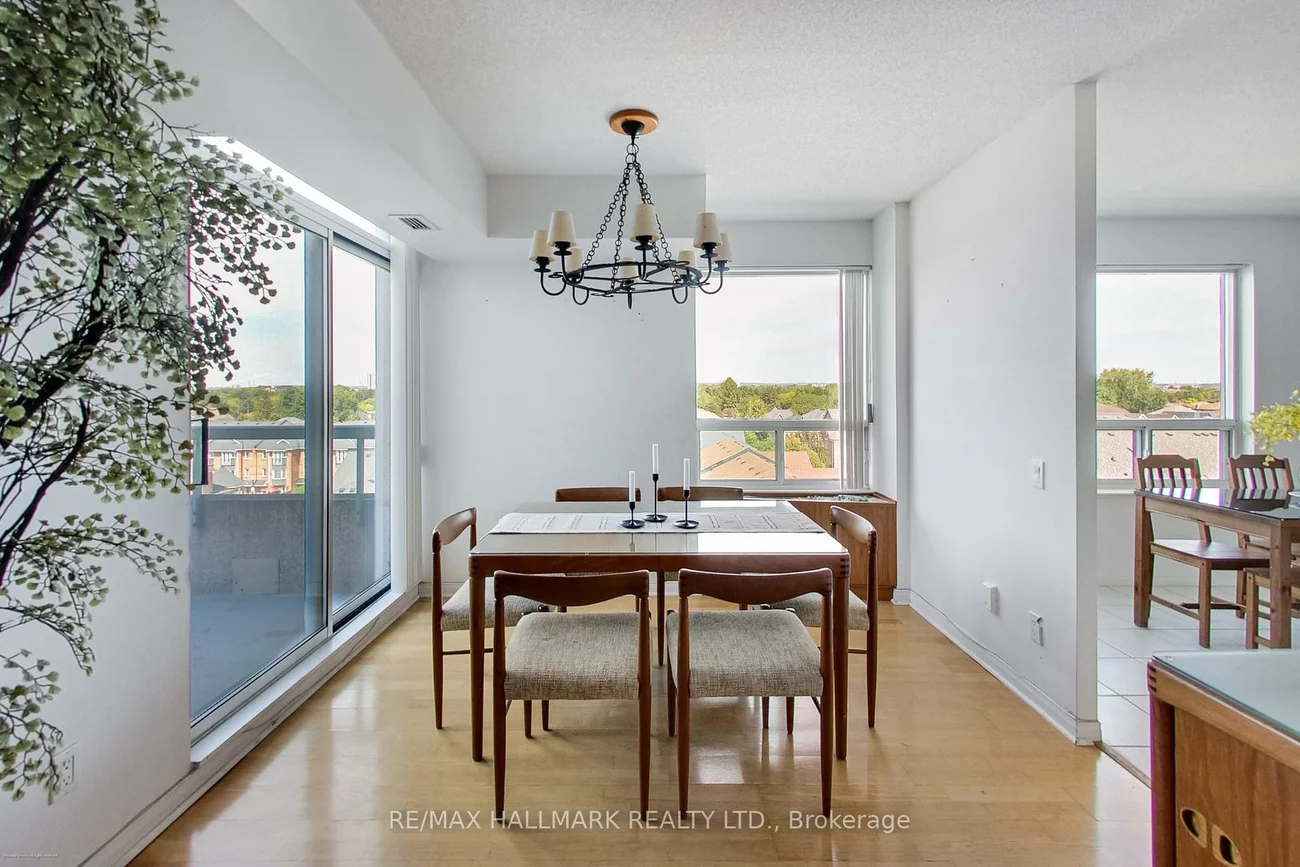 5, Emerald, Crestwood-Springfarm-Yorkhill, Vaughan