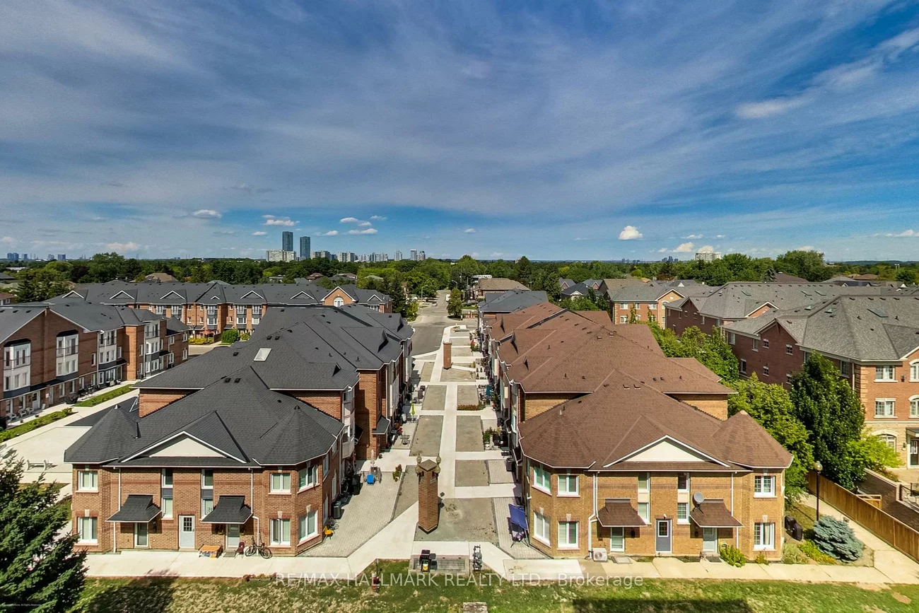 5, Emerald, Crestwood-Springfarm-Yorkhill, Vaughan