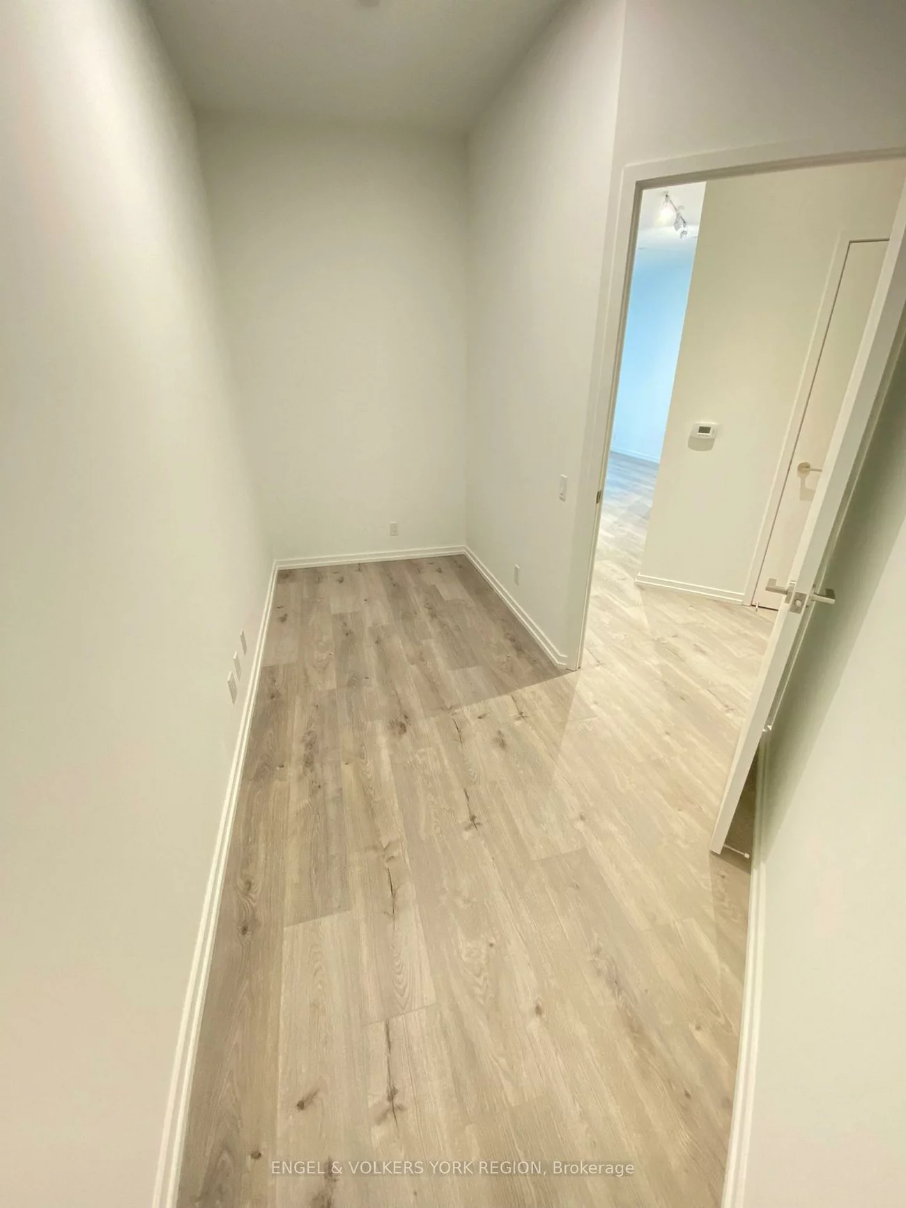 1000, Portage, Concord, Vaughan