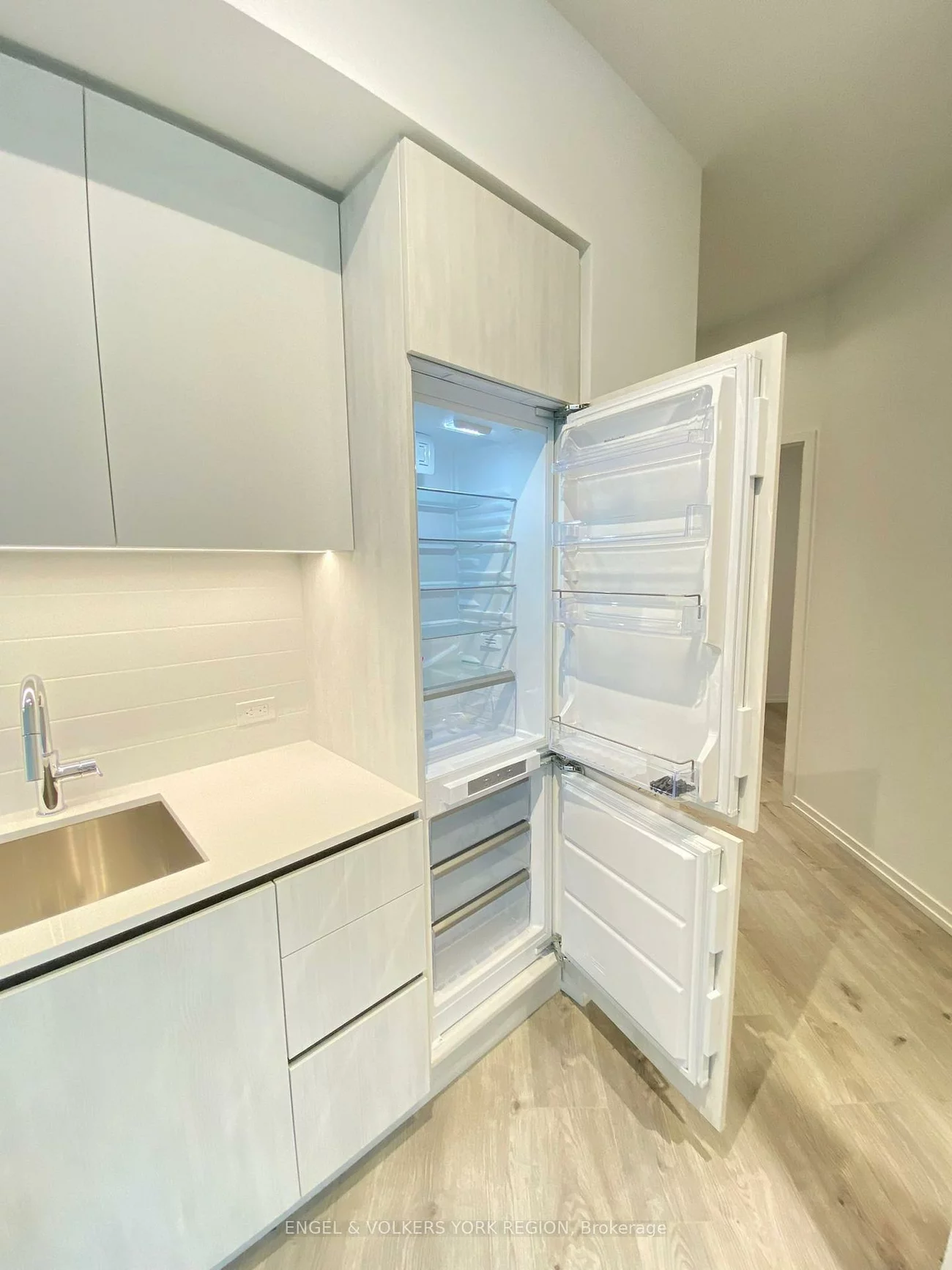 1000, Portage, Concord, Vaughan