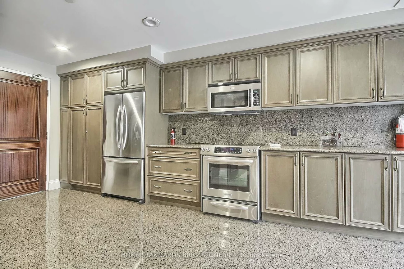 9225, Jane, Maple, Vaughan