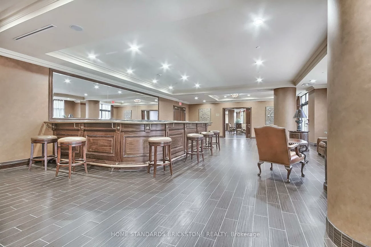 9225, Jane, Maple, Vaughan
