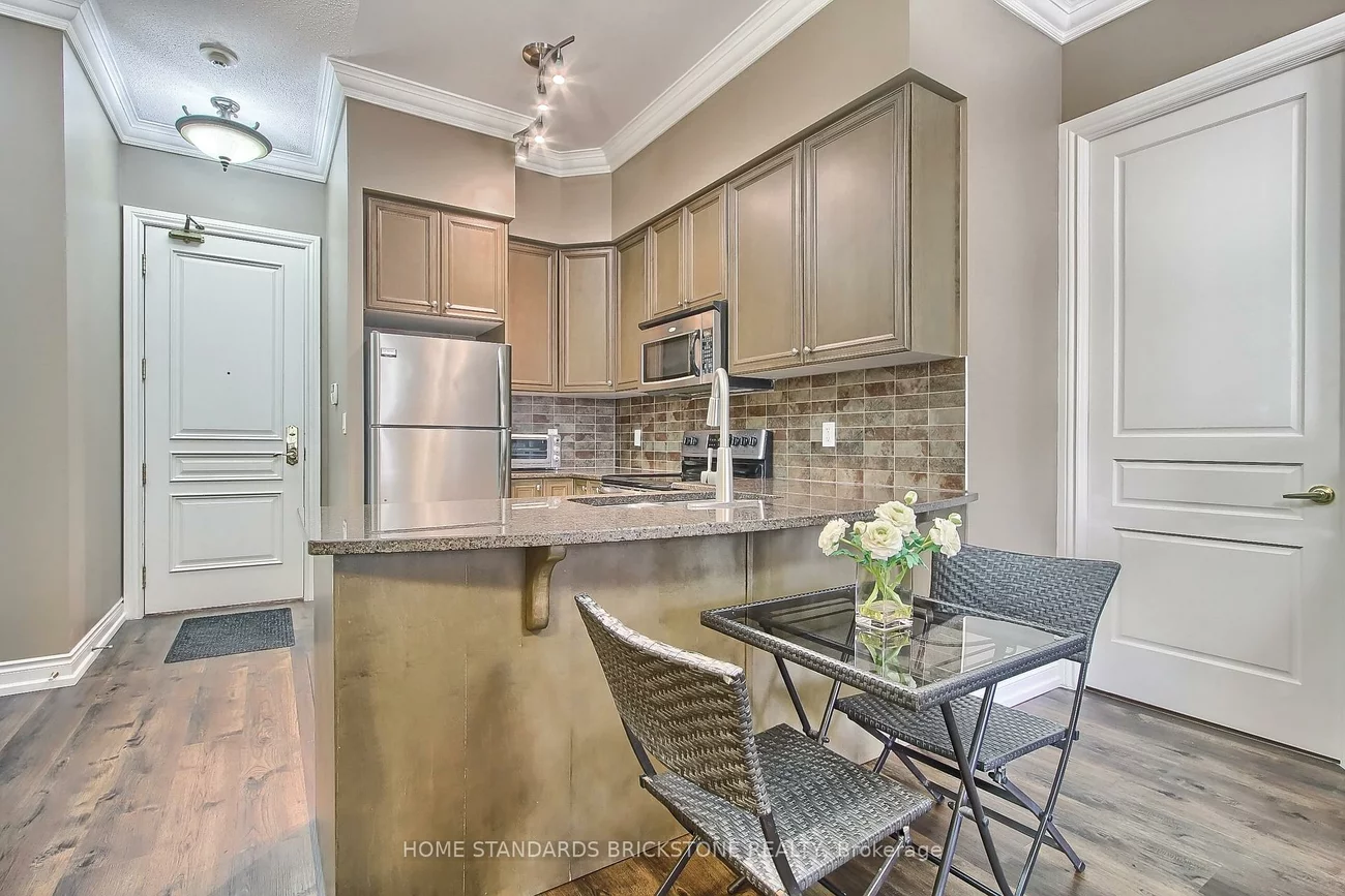9225, Jane, Maple, Vaughan