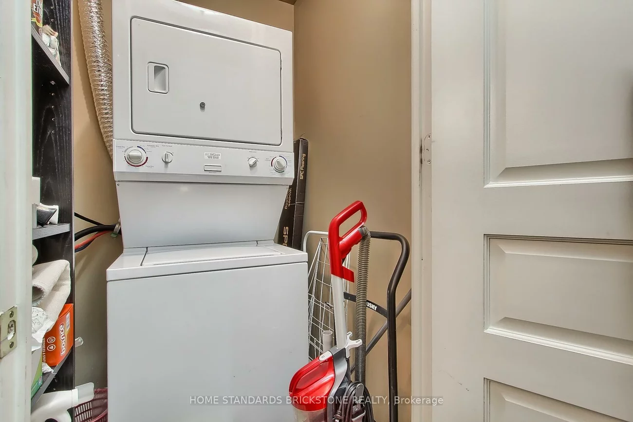9225, Jane, Maple, Vaughan