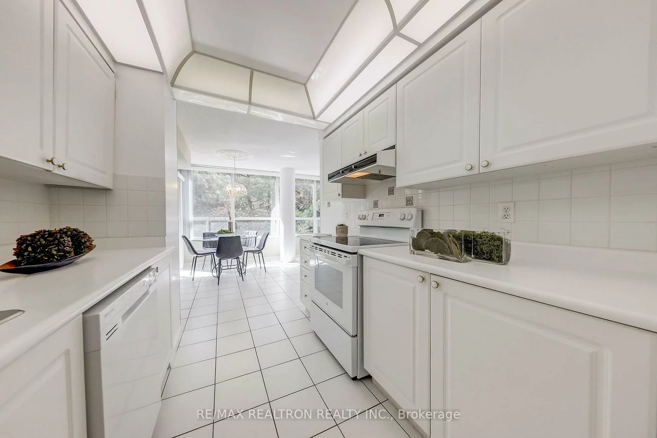 11, Townsgate, Crestwood-Springfarm-Yorkhill, Vaughan