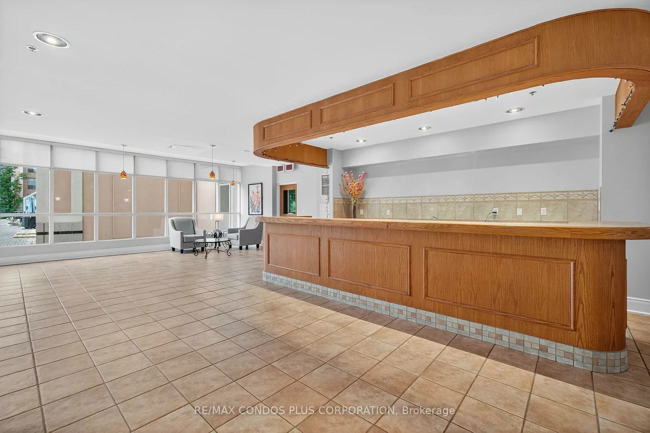 7373, MARTIN GROVE, Vaughan Grove, Vaughan