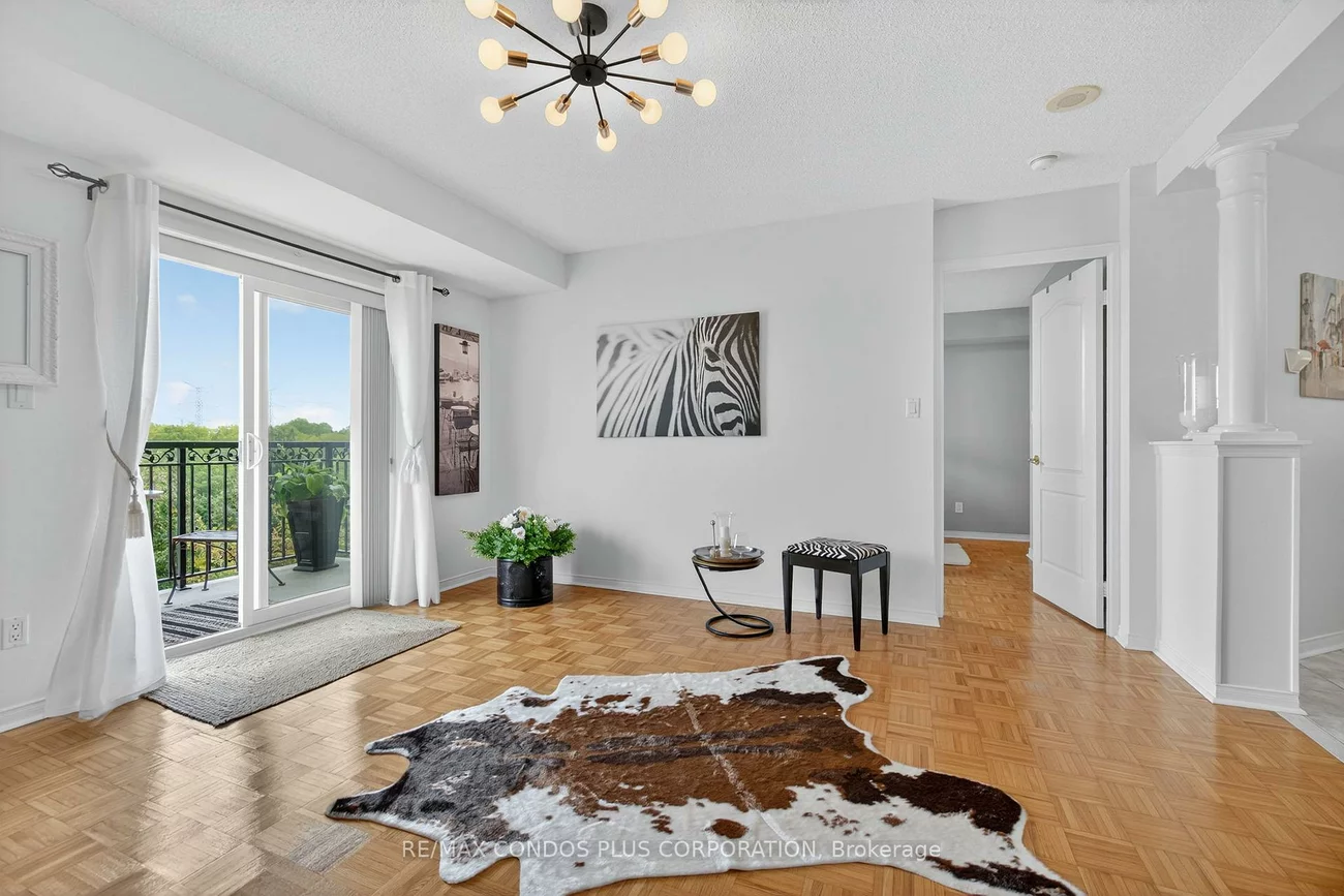 7373, MARTIN GROVE, Vaughan Grove, Vaughan