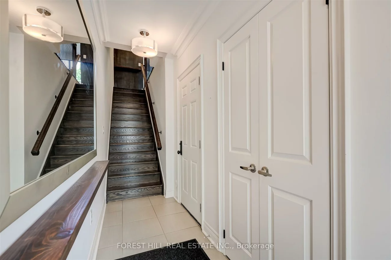 111, Powseland, West Woodbridge, Vaughan