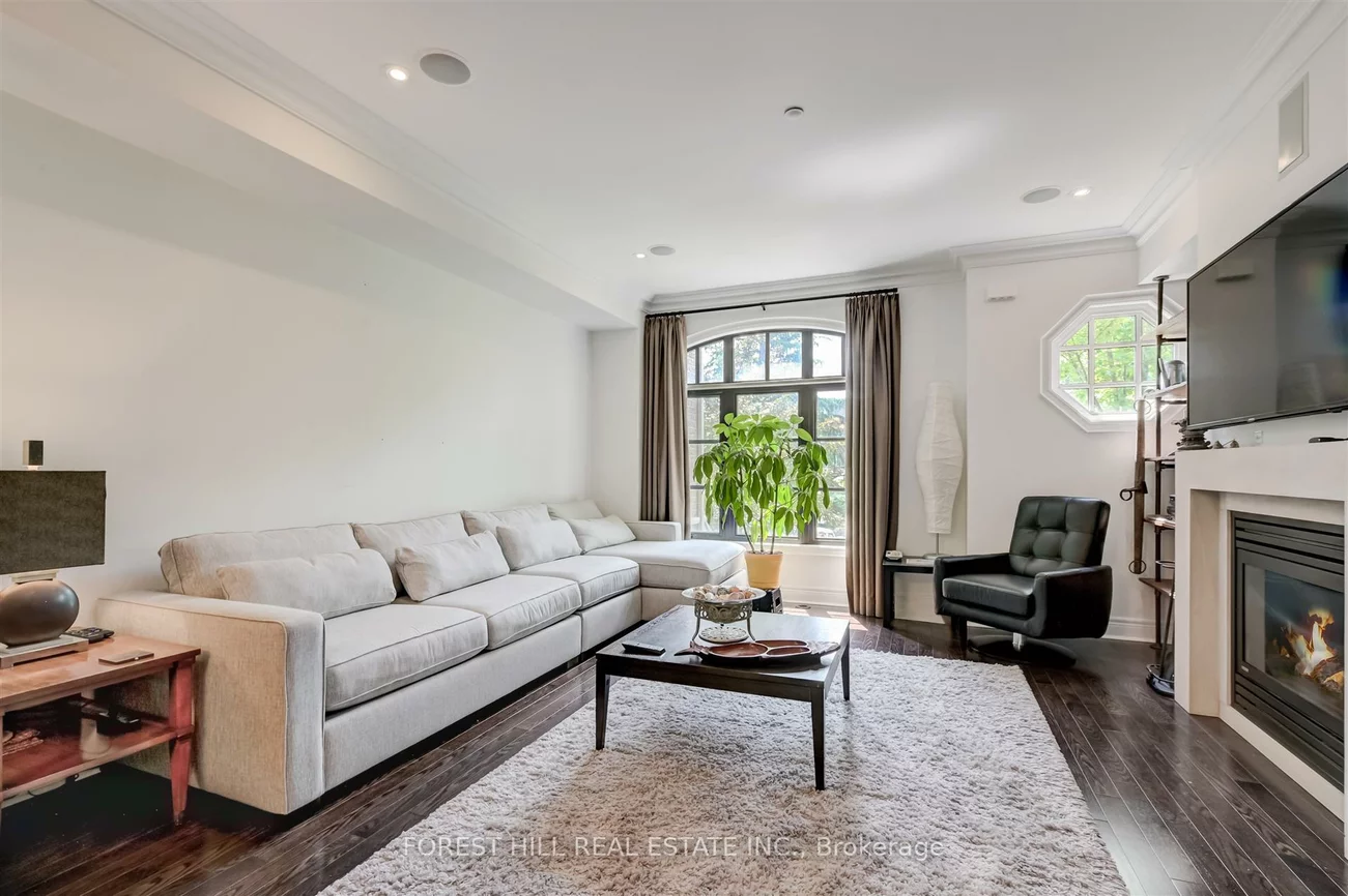 111, Powseland, West Woodbridge, Vaughan