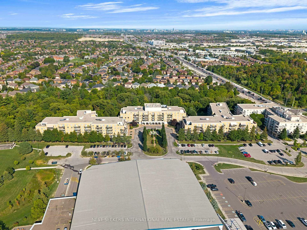 2502, Rutherford, Maple, Vaughan