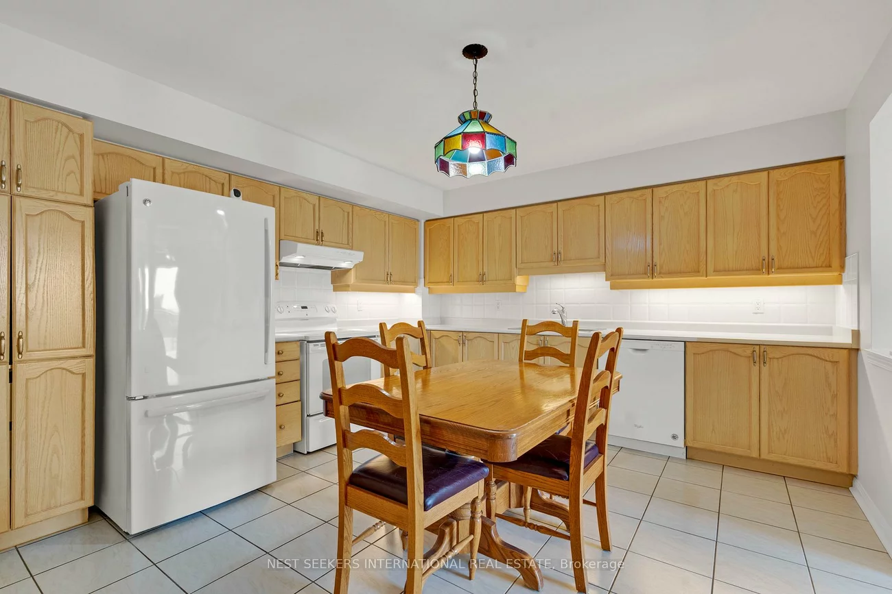 2502, Rutherford, Maple, Vaughan