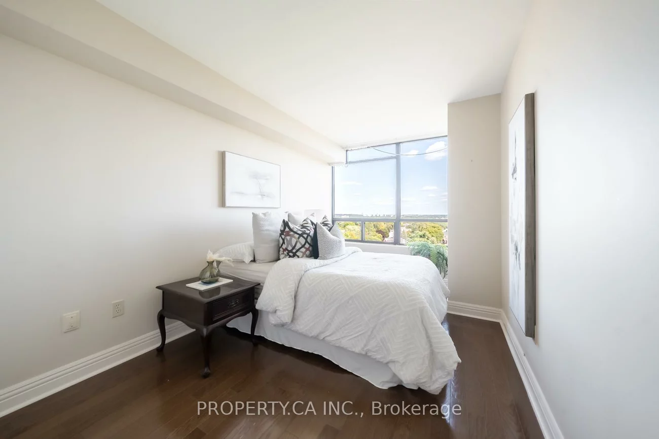 7460, Bathurst, Brownridge, Vaughan