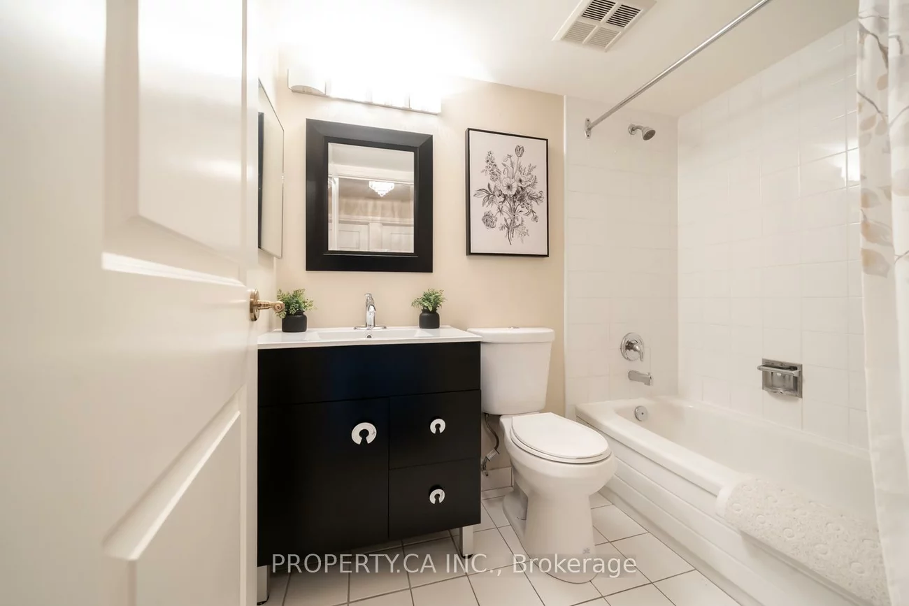 7460, Bathurst, Brownridge, Vaughan