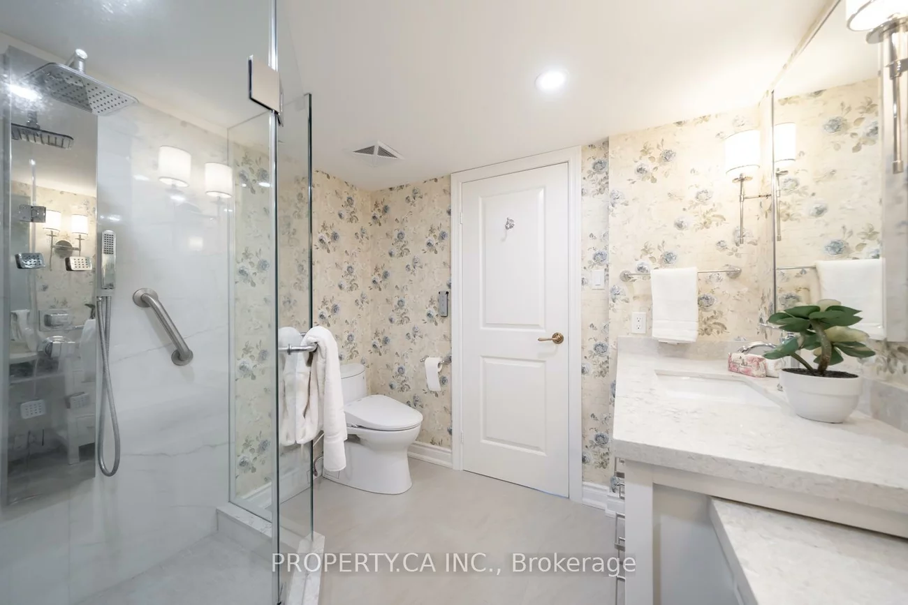 7460, Bathurst, Brownridge, Vaughan