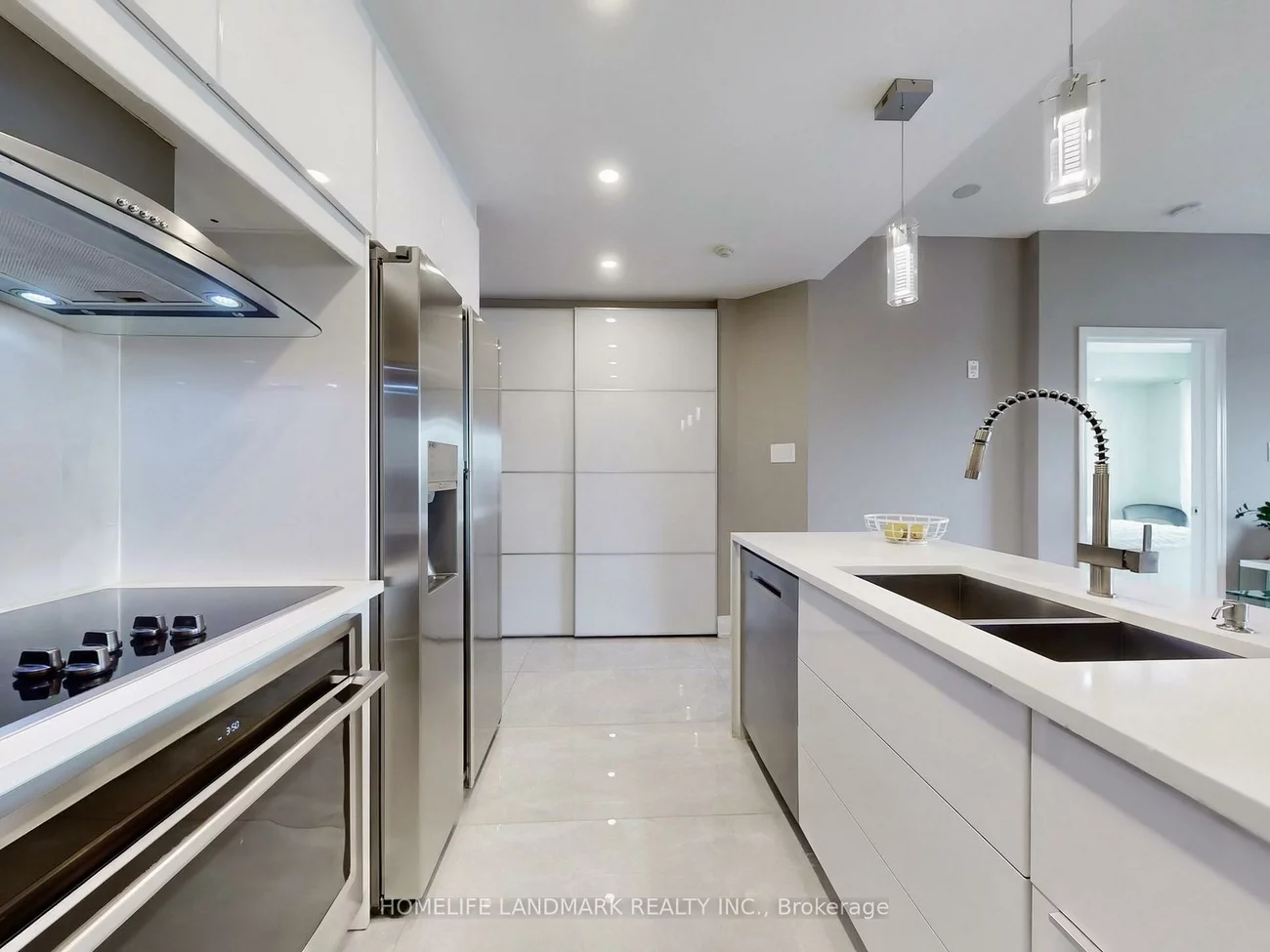 8, Maison Parc, Lakeview Estates, Vaughan