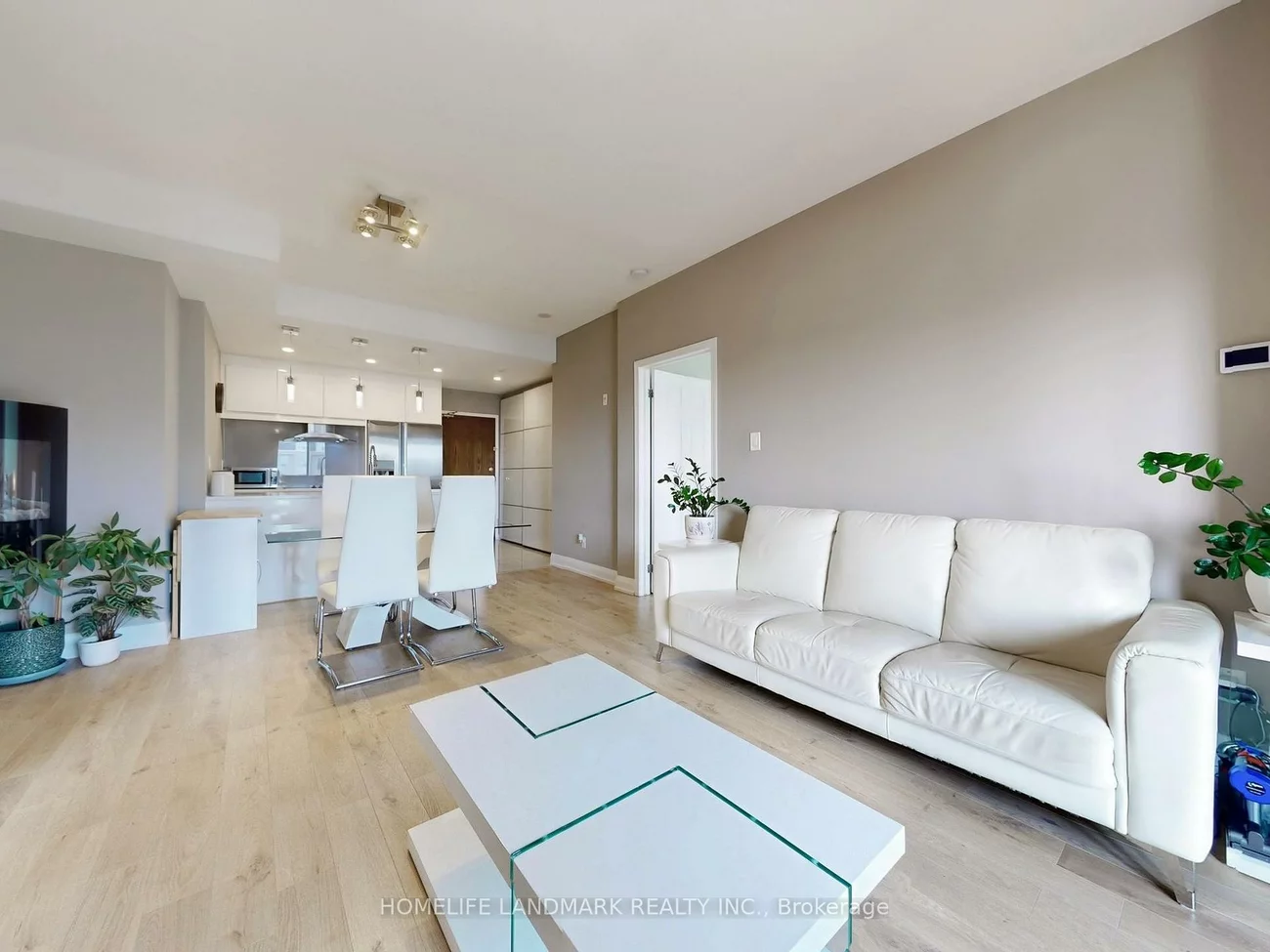 8, Maison Parc, Lakeview Estates, Vaughan