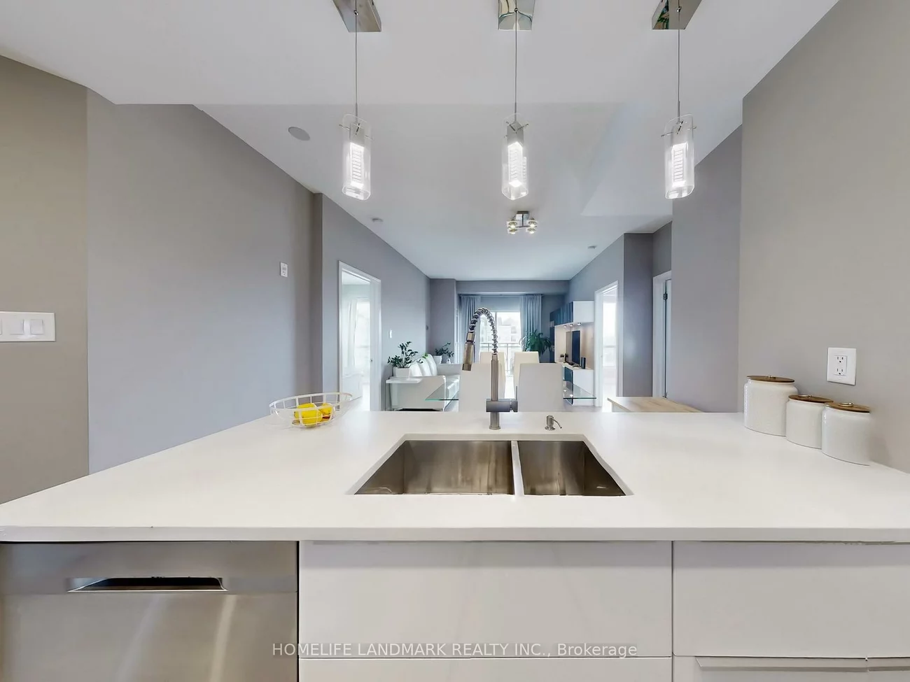 8, Maison Parc, Lakeview Estates, Vaughan