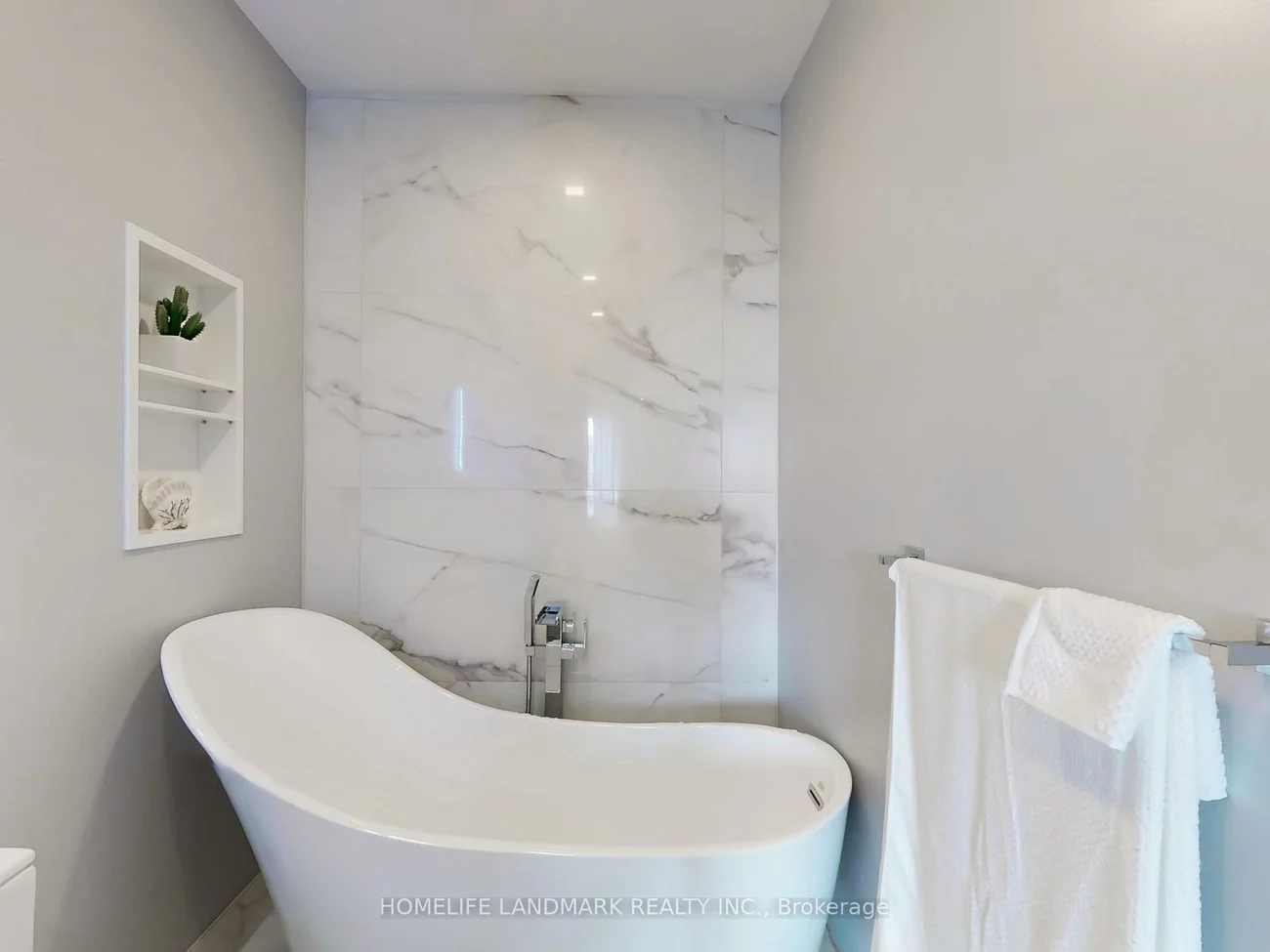 8, Maison Parc, Lakeview Estates, Vaughan