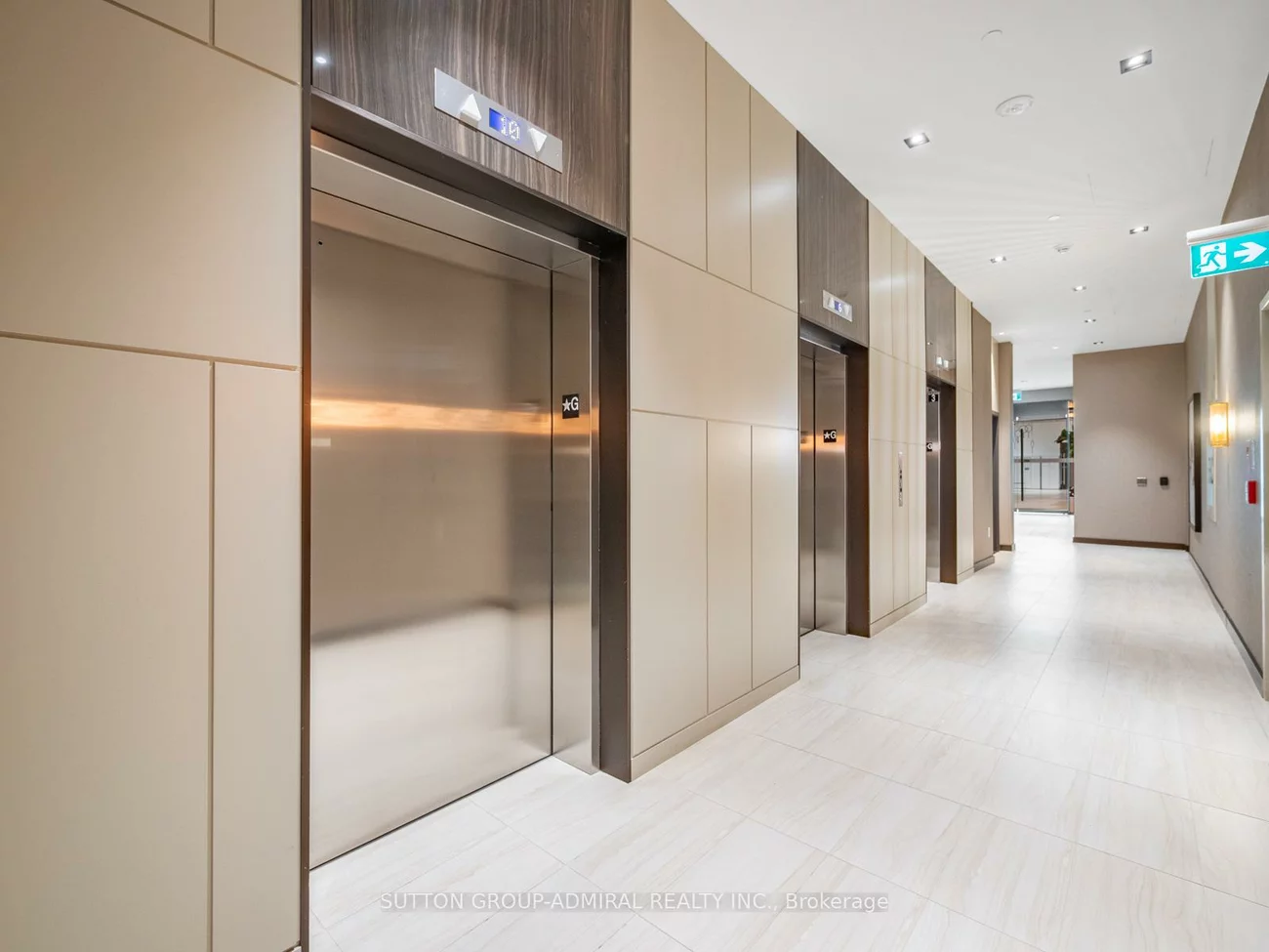 10, Honeycrisp, Vaughan Corporate Centre, Vaughan